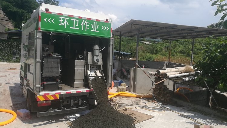 镶黄污泥干湿分离技术